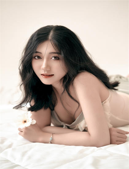 《玛丽和我》悬念设置：叙事技巧与观众心理