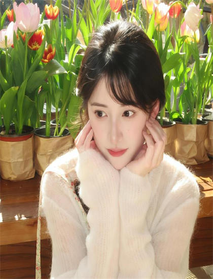 请叫我英雄电影-欧美老奶奶